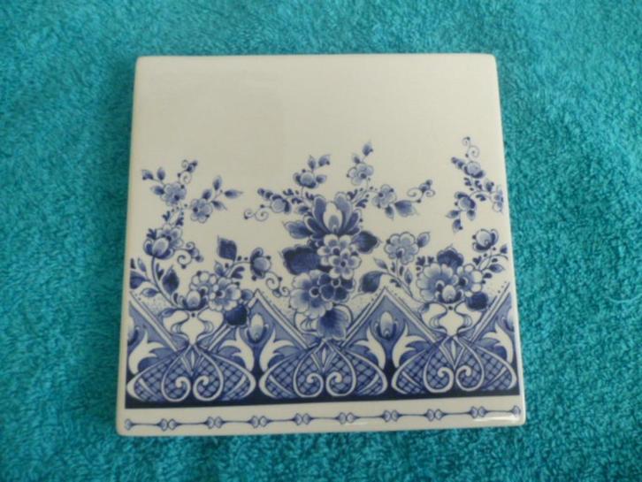 Heinen Delfts blauw decoratie tegel bloemen print Majolica, Huis en Inrichting, Woonaccessoires | Overige, Nieuw, Ophalen of Verzenden