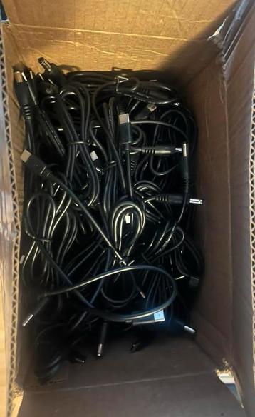 USB - C naar DC 5v Trigger kabel beschikbaar voor biedingen