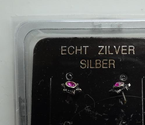Oorstekers zilver in verpakking 2., Sieraden, Tassen en Uiterlijk, Oorbellen, Nieuw, Knopjes of Stekers, Zilver, Zilver, Ophalen of Verzenden