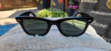Rayban wayfarer 2140 model beschikbaar voor biedingen