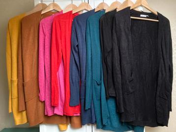 Pakket 9x vesten dames herfst winter maat S in goede staat. beschikbaar voor biedingen