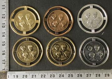 6 metalen schildjes, aluminium, van the Beatles. beschikbaar voor biedingen