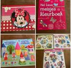 Knutselboek, schetsboek, kleurboek en (Disney)foam stickers, Ophalen of Verzenden, Nieuw, Materiaal