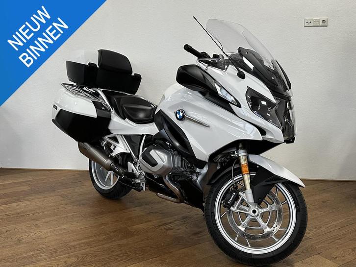BMW R 1250 RT *3-PAKKETEN*AKRA*1-EIGENAAR*DEALEROH*R1250RT, Motoren, Motoren | BMW, Bedrijf, Toermotor, meer dan 35 kW