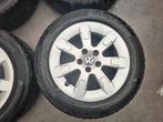 Vw Polo Bluemotion 15 inch origineel winterset, 15 inch, Band(en), 185 mm, Winterbanden