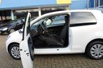Skoda Citigo 1.0i "Ambition" Airco + Navi ! (bj 2016), Voorwielaandrijving, Stof, Gebruikt, Zwart
