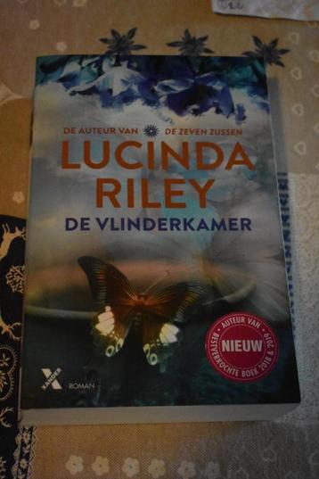 boek van Lucinda Riley/de vlinderkamer beschikbaar voor biedingen