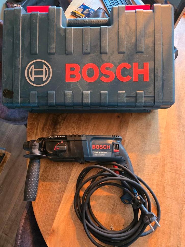 Bosch Professionele Klopboormachine, Doe-het-zelf en Verbouw, Gereedschap | Boormachines, Gebruikt, Boormachine, 600 watt of meer