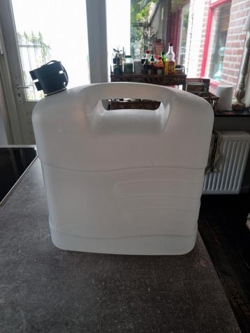 Jerrycan 20L - Waterkanister beschikbaar voor biedingen