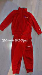 Adidas maat 92-98 set rood, Kleding | Dames, Ophalen of Verzenden, Zo goed als nieuw, Maat 38/40 (M), Rood