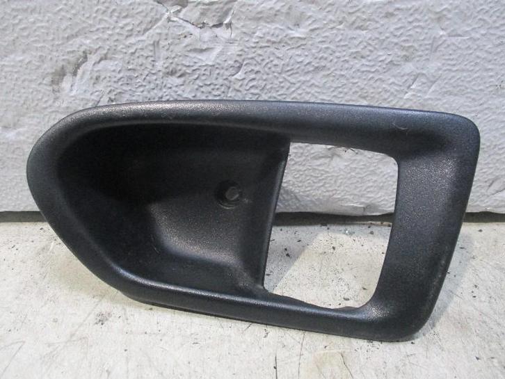 Portiergreep Binnen Rechts schelp Celica (T20) 1997, Auto-onderdelen, Carrosserie en Plaatwerk, Toyota, Gebruikt
