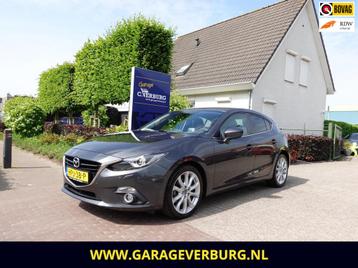 Mazda 3 2.0 GT-M Automaat (NaviBOSE,Cruise,Trekhaak,PDC,Head beschikbaar voor biedingen