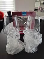 Grote partij plastic wijnglazen (105 stuks), Nieuw, Ophalen of Verzenden, Overige stijlen, Overige materialen