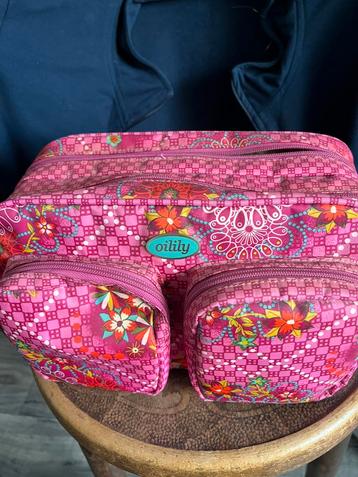 Toilettas Oilily beschikbaar voor biedingen