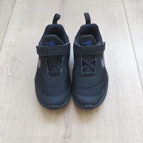 ZGAN | Nike Air gympen schoenen | maat 26, Kinderen en Baby's, Kinderkleding | Schoenen en Sokken, Zo goed als nieuw, Schoenen