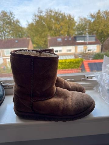 Uggs maat 38 - Gebruikt beschikbaar voor biedingen