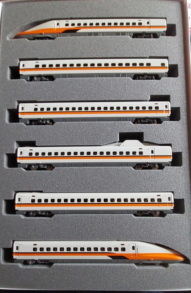 NLK 1010 KATO 10-1616 EN 10-1617 TAIWAN HIGH SPEED RAIL, Hobby en Vrije tijd, Modeltreinen | N-Spoor, Nieuw, Treinset, Gelijkstroom