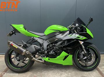 Kawasaki Ninja ZX-6R Topstaat! Akrapovic Origineel NL ZX6R beschikbaar voor biedingen