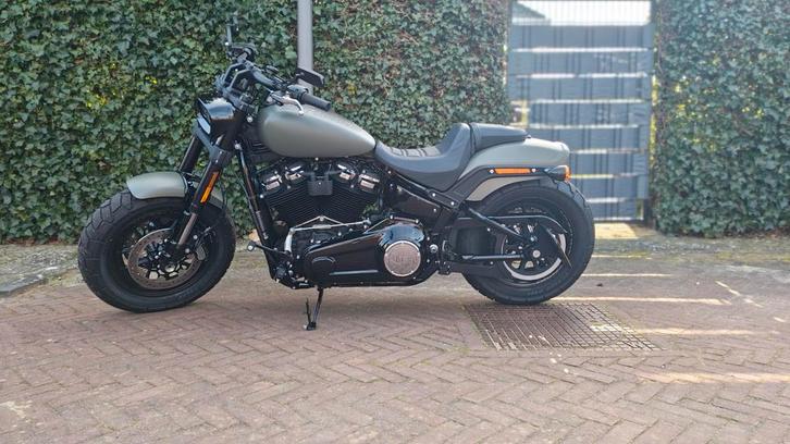 UNIEK! FXFBS Fat Bob 114! 2021, 1900 KM!! Green,Nieuwstaat!, Motoren, Motoren | Harley-Davidson, Particulier, Chopper, meer dan 35 kW