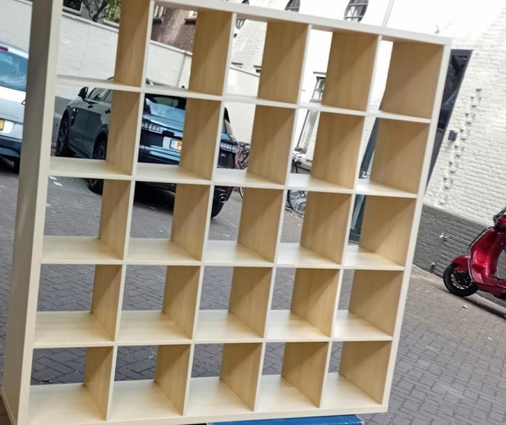 Scandinavian Look,  Kallax 25 vaks kast, kan worden bezorgd!, Huis en Inrichting, Kasten | Wandmeubels, Zo goed als nieuw, 150 tot 200 cm
