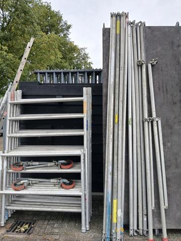 Rolsteiger met werkhoogte 8.4 meter 135x305 beschikbaar voor biedingen
