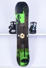 135 cm snowboard BURTON RADIUS, black/green, woodcore, FLATt, Sport en Fitness, Gebruikt, Board, Verzenden