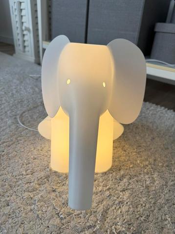 Olifanten lamp  beschikbaar voor biedingen