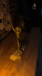 Bronzen beeldje met marmeren voet , kind met vlieger !, Antiek en Kunst, Ophalen of Verzenden