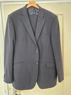 Donkerblauw pak met krijtstreep maat 54, Kleding | Heren, Maat 52/54 (L), Blauw, Ophalen of Verzenden, Zo goed als nieuw