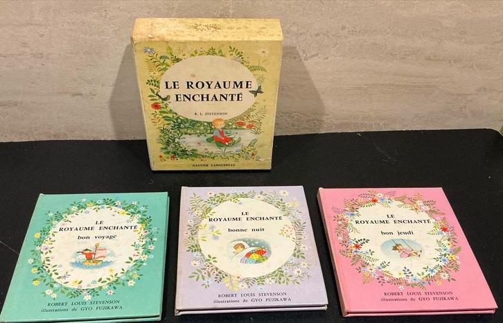Vintage Kinderboekjes - Le Royaume Enchanté, Boeken, Kinderboeken | Jeugd | onder 10 jaar, Gelezen, Fictie algemeen, Verzenden