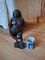 Beeld  hoog  27 cm zwaar 3.9 kilo, Antiek en Kunst, Antiek | Koper en Brons, Ophalen