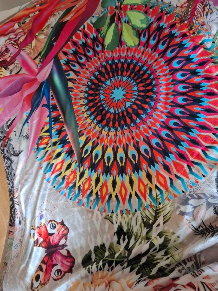 Hip Fleece Deken - 130 x 160 cm - Prachtig en Warm!, Huis en Inrichting, Woonaccessoires | Plaids en Woondekens, Zo goed als nieuw