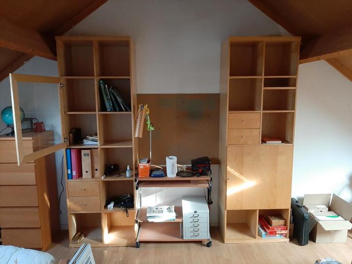 Twee Ikea Billy kasten met lades en glasdeuren, Huis en Inrichting, Kasten | Boekenkasten, Gebruikt, 50 tot 100 cm, 200 cm of meer