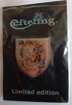 Efteling pin op kaartje Abonnementshouders., Ophalen, Zo goed als nieuw, Button of Speldje
