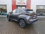 Toyota Yaris Cross 1.5 Hybrid 115 Dynamic Toyota Yaris Cross, Auto's, Stof, Gebruikt, Euro 6, 1165 kg