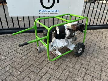 Caffini vuilwaterpomp/membraampomp benzine 3-duims gebruikt  beschikbaar voor biedingen