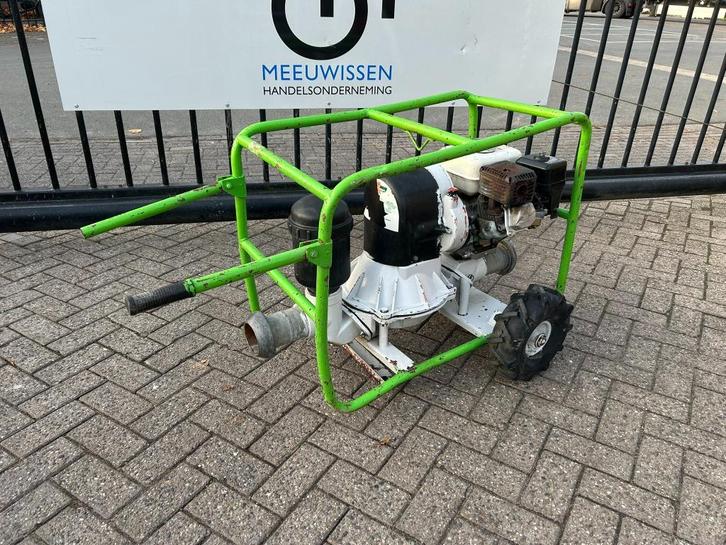 Caffini vuilwaterpomp/membraampomp benzine 3-duims gebruikt, Tuin en Terras, Waterpompen, Gebruikt, Handmatig, Overige typen, Ophalen