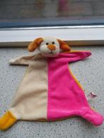 Knuffeldoek hond merk Toi Toys met korte armen Action, Ophalen of Verzenden, Zo goed als nieuw, Hond