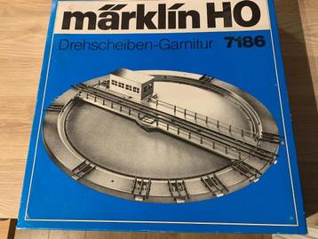 Märklin 7186 draaischijf voor M rails compleet nieuwstaat beschikbaar voor biedingen