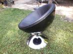 2 Zwarte vintage kuip-/draaistoelen., Huis en Inrichting, Stoelen, Ophalen, Gebruikt, Twee, Zwart