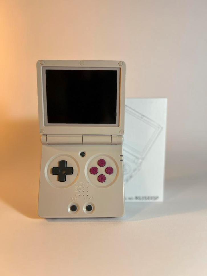 Anbernic RG35xx SP met 5000 games, Spelcomputers en Games, Spelcomputers | Nintendo Game Boy, Zo goed als nieuw, Overige modellen