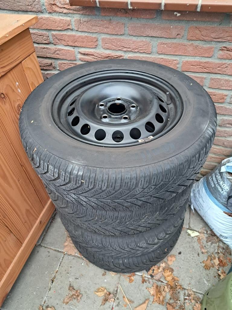Winterbanden set 195/65R15 volkswagen/skoda/seat/audi, Ophalen