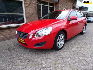 Volvo V60 1.6 T3 Kinetic beschikbaar voor biedingen