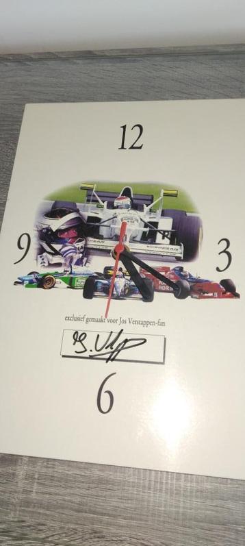 F1 klok van glas Jos Verstappen beschikbaar voor biedingen