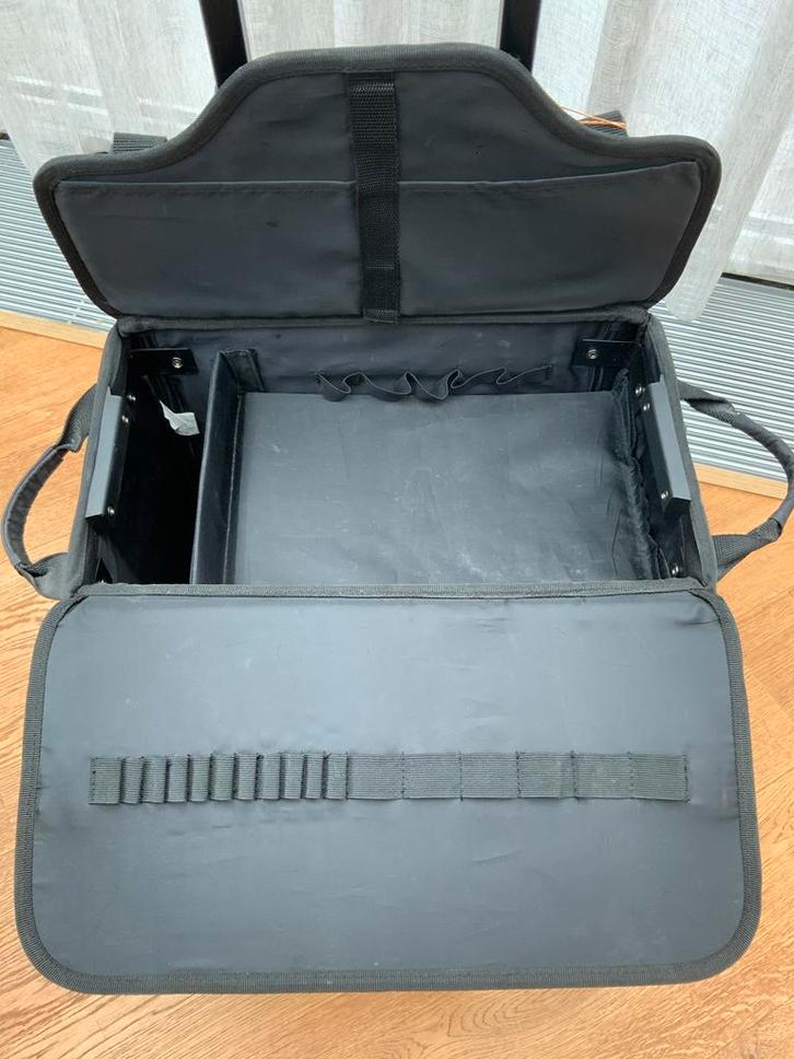 Trolley hobby organizer (alleen af te halen), Hobby en Vrije tijd, Scrapbooking, Gebruikt, Ophalen