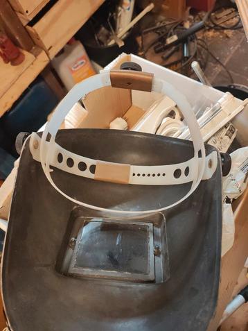 2 Elektroden Lasapparaten + Lashelm - Werken Prima! beschikbaar voor biedingen