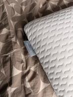 Wellpur hoofdkussen, Huis en Inrichting, Slaapkamer | Beddengoed, Eenpersoons, Wit, Ophalen of Verzenden, Zo goed als nieuw