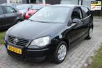 Volkswagen Polo 1.4i-16V Comfortline Climate Cruise Audio Ge, Auto's, Volkswagen, Voorwielaandrijving, Stof, Gebruikt, Zwart