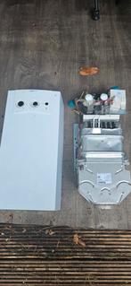 Vaillant geiser, Doe-het-zelf en Verbouw, Geisers en Boilers, Ophalen, Geiser, Minder dan 20 liter, Minder dan 3 jaar oud