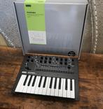 Korg Monologue incl. stofkap en doos, Ophalen of Verzenden, Zo goed als nieuw, Overige aantallen, Korg
